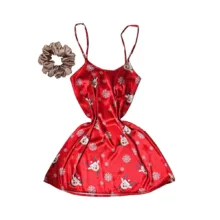 لباس خواب زنانه مدل ساتن ابریشم به همراه اسکرانچی مو