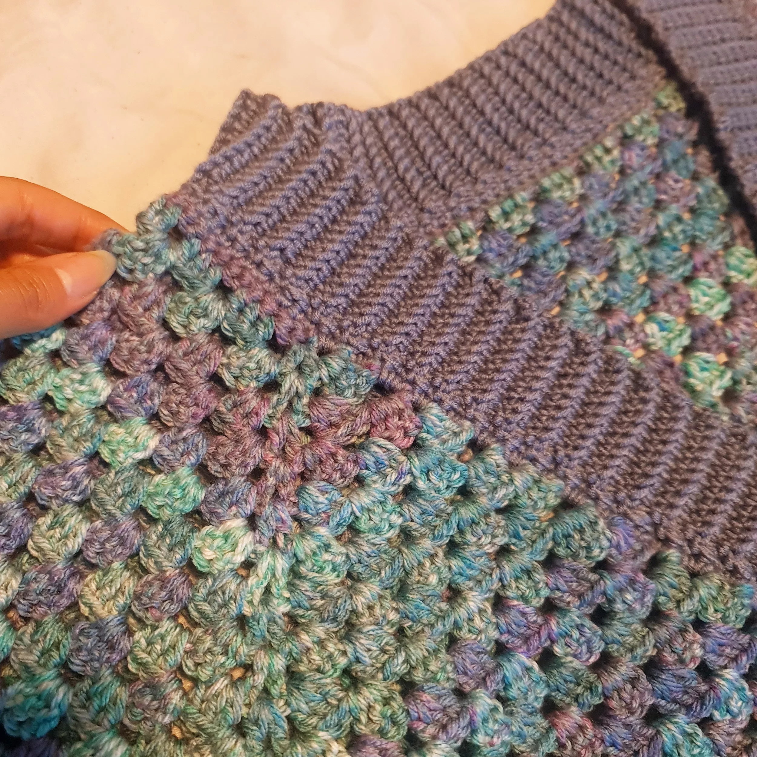 ژاکت زنانه مدل دریا