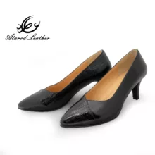 کفش زنانه چرم عطارد مدل چرم طبیعی کد SH295