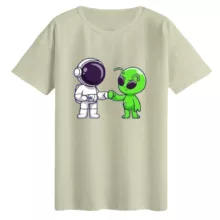 تی‌شرت لانگ آستین کوتاه زنانه مدل فضانورد و آدم فضایی رنگ کرم