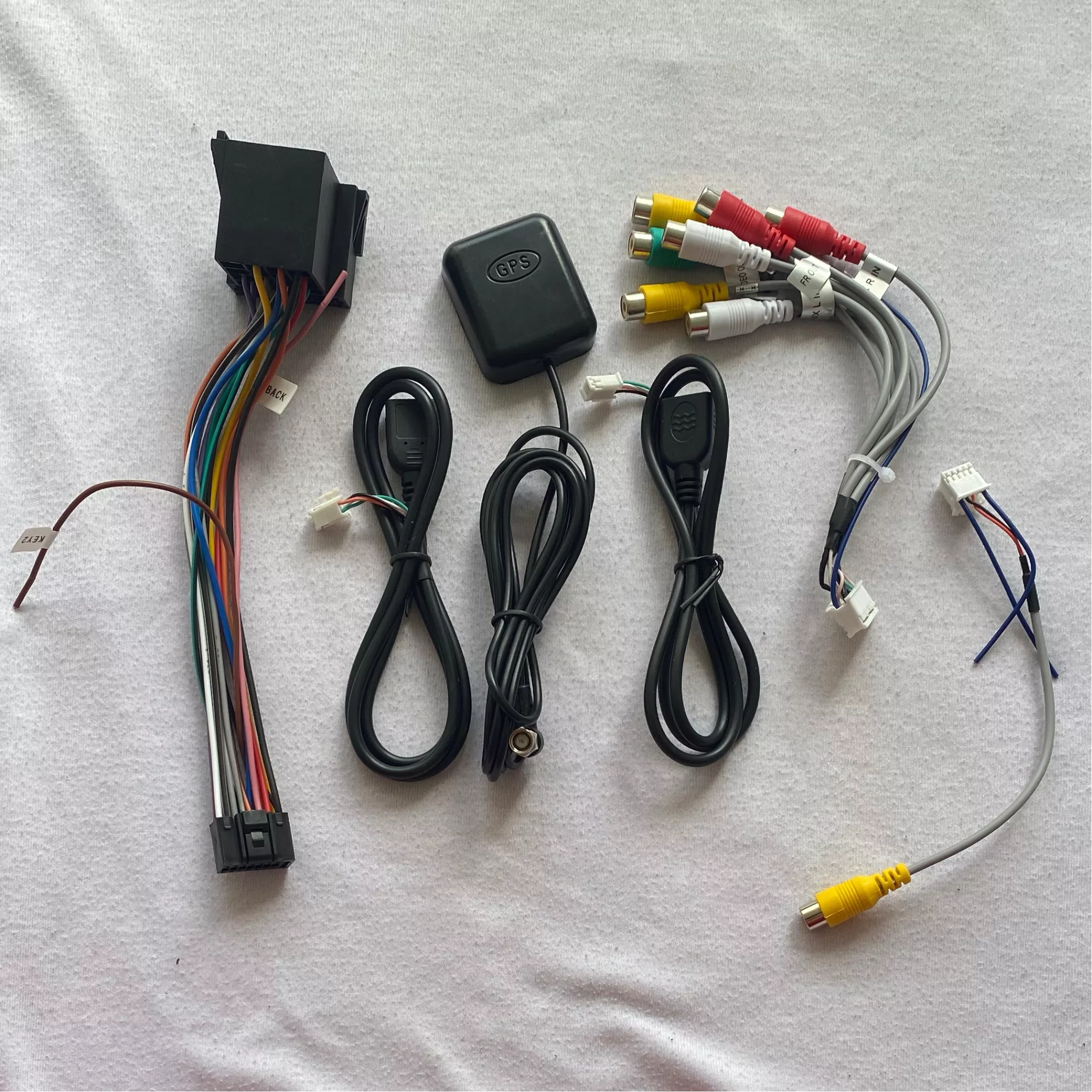 مانیتور خودرو بنیکس کد 0124 مناسب برای پراید صبا بالا