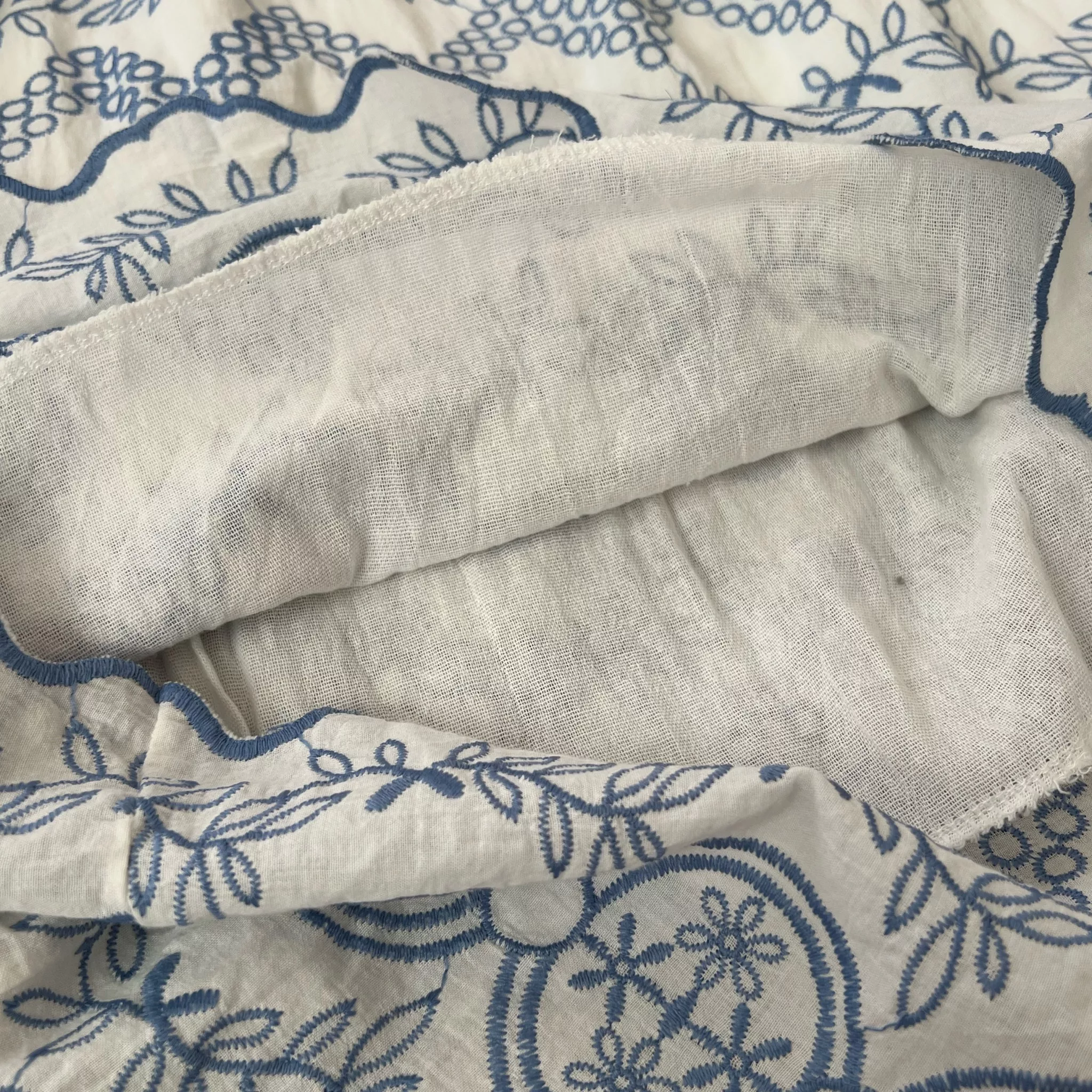 پیراهن یقه هالتر زنانه مدل خامه دوزی