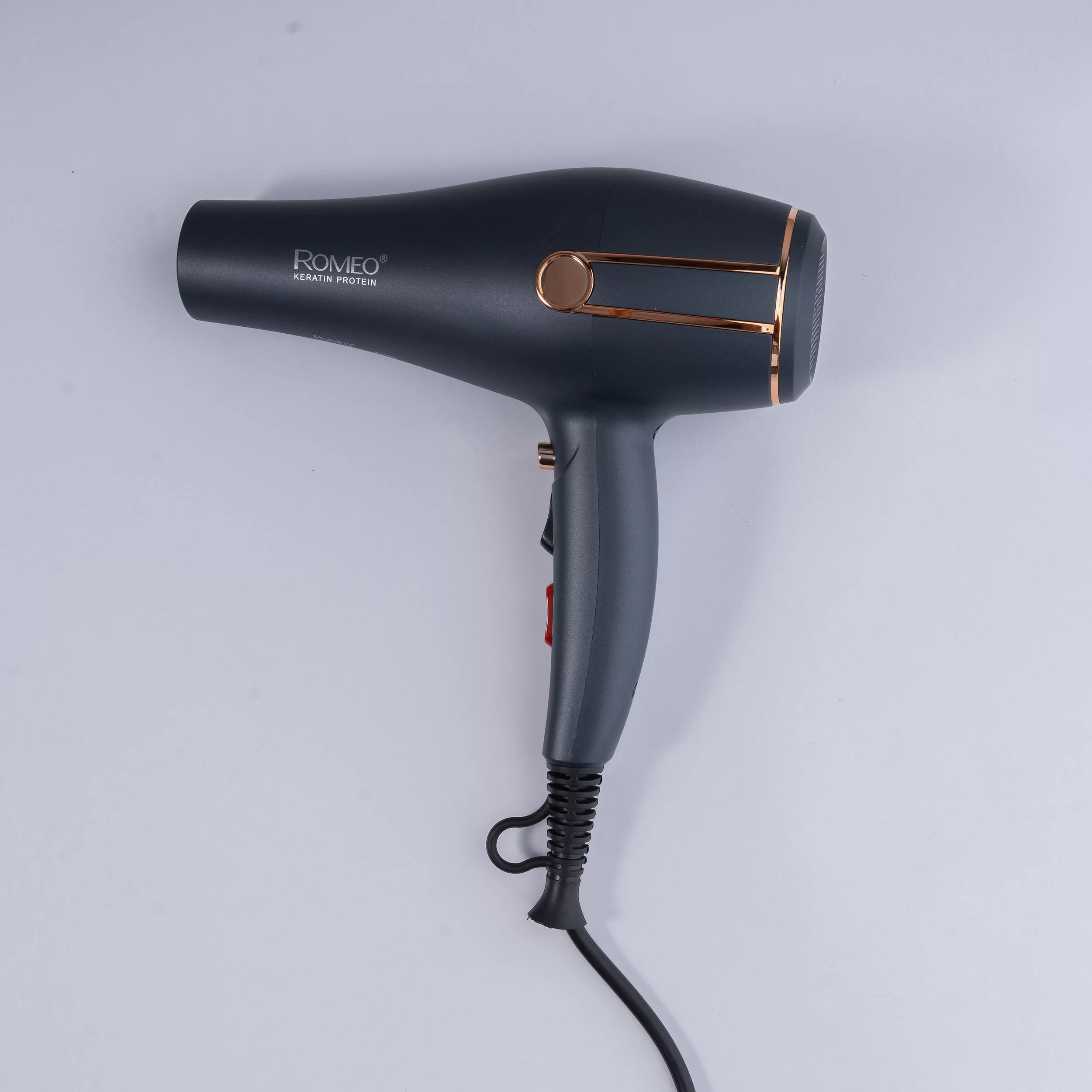 سشوار حرفه ای رومئو مدل RM-5050