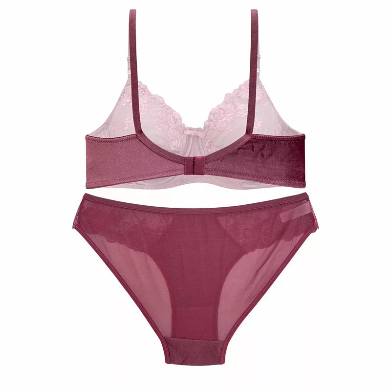 ست شورت و سوتین زنانه نوشه پوش مدل مخمل گیپور کد 81008