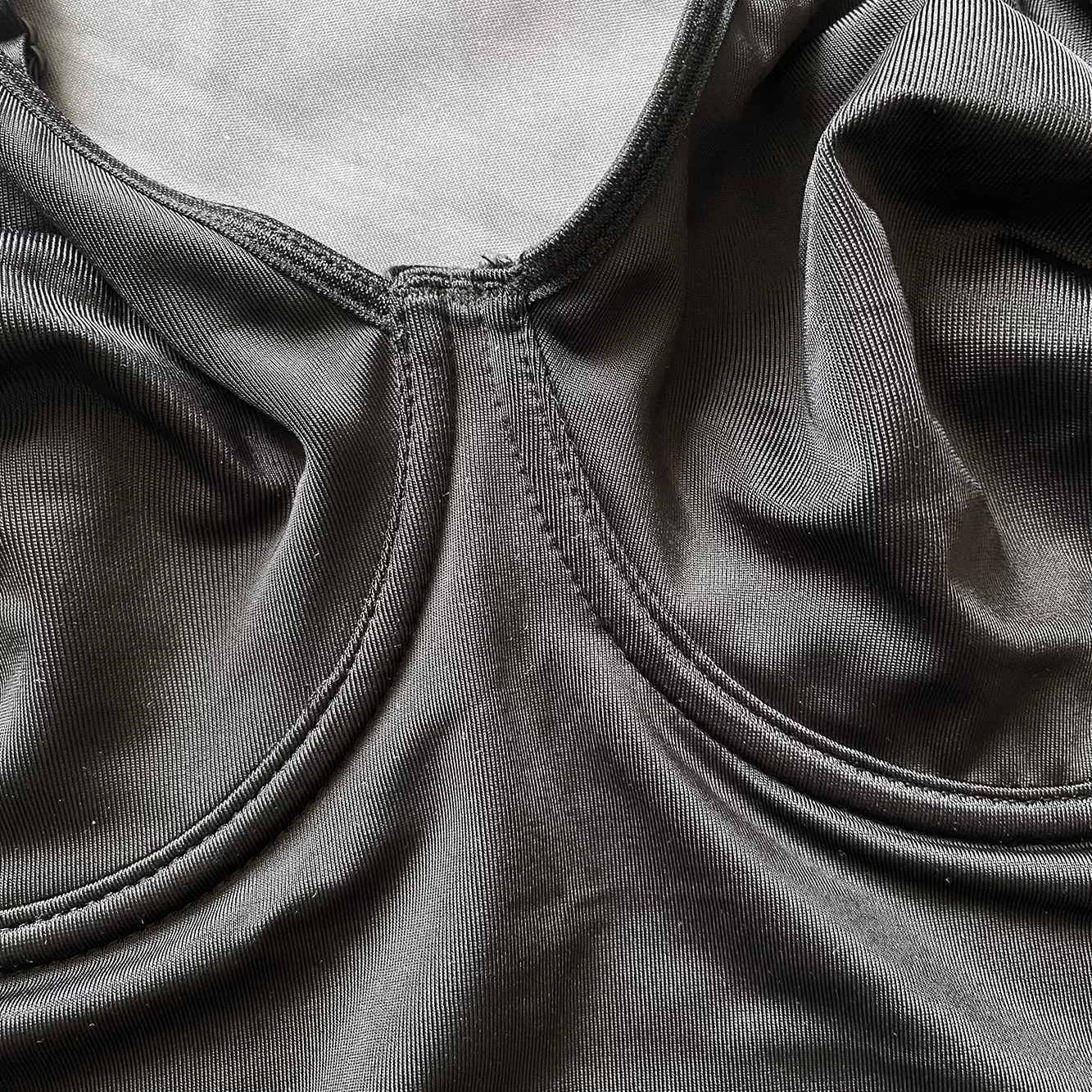 بادی بدون آستین زنانه مدل 500