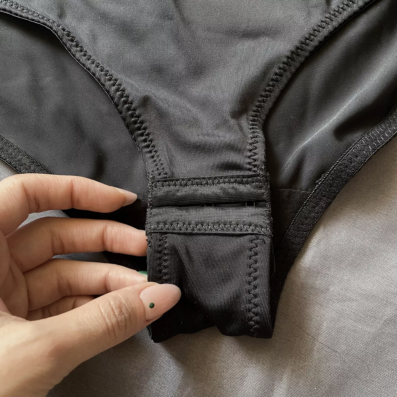 بادی بدون آستین زنانه مدل 500