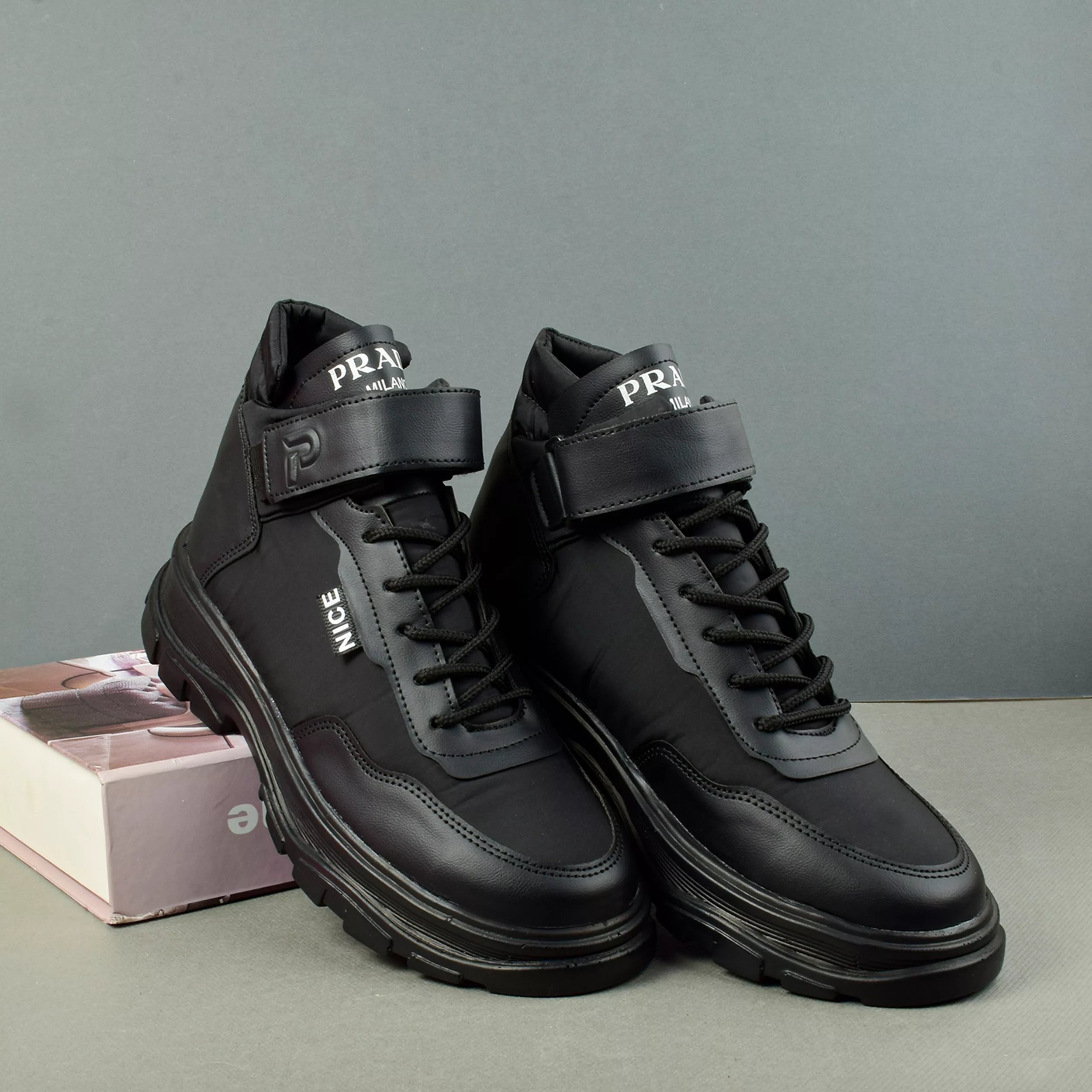 نیم بوت زنانه مدل شمعی چسبی BK.4074