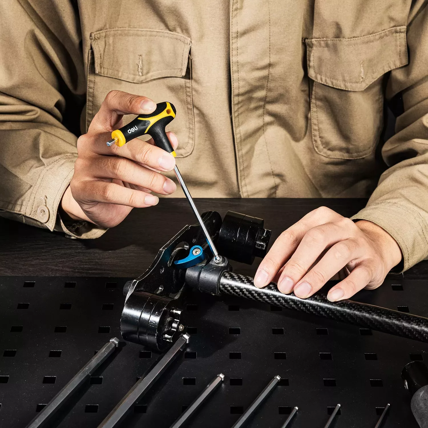 آچار آلن دلی مدل DL233208 بسته 8 عددی