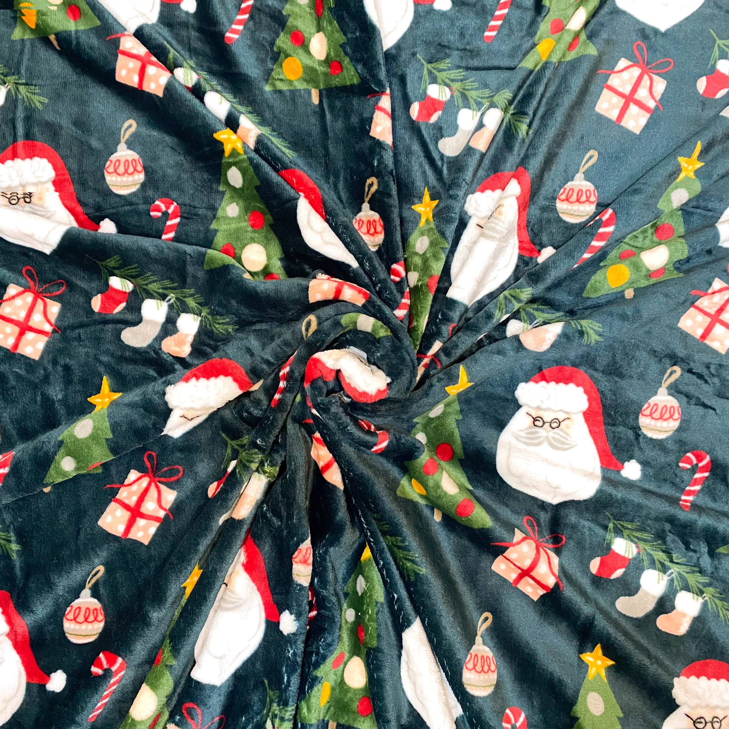 پتو مسافرتی مدل کادویی سایز 160x230 سانتی متر