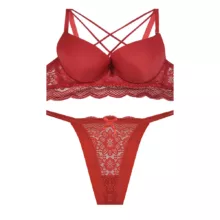 ست شورت و سوتین زنانه مدل  پوش آپ هارنس دار طرح گیپور کد 685332st