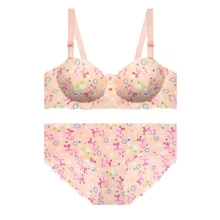 ست شورت و سوتین زنانه مدل اسفنجی دکلته نیم جک لیزری کاپ B کد 3183