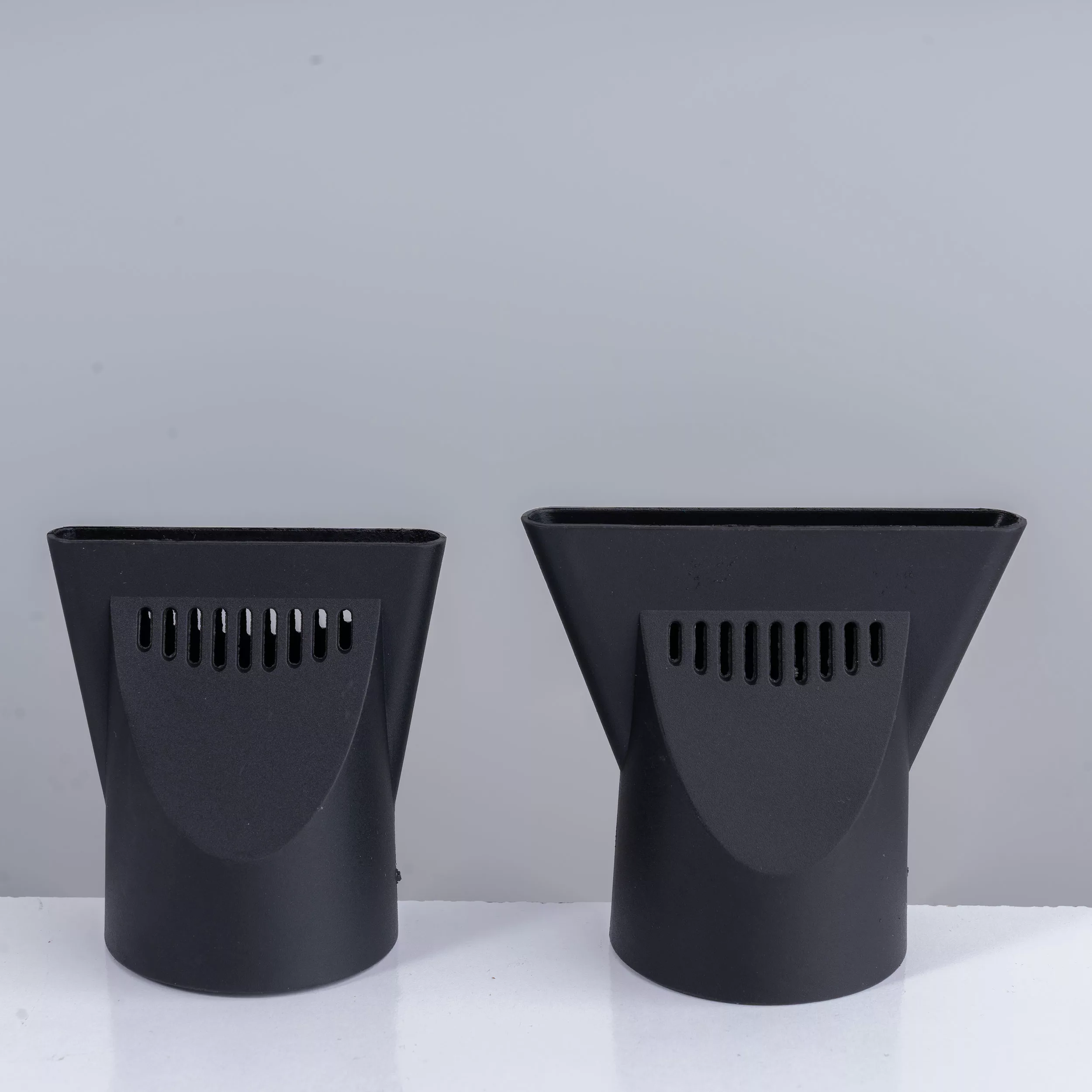 سشوار حرفه ای رومئو مدل RM-5050
