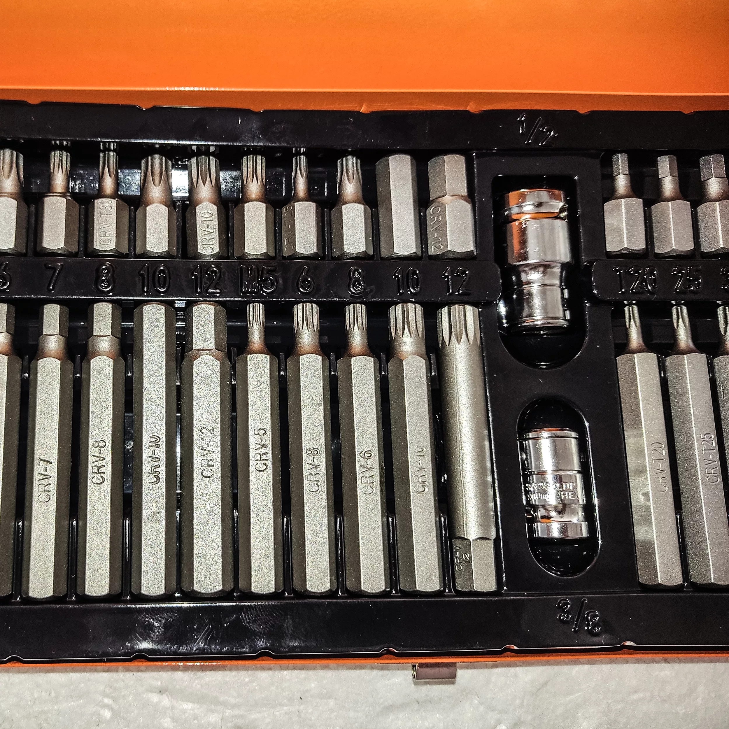 آچار بیت دینگشی مدل ESRT - 2524 مجموعه 40 عددی