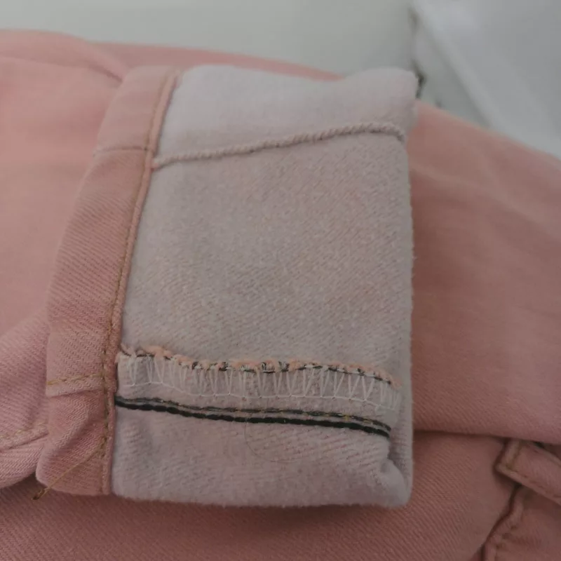 شلوار جین زنانه مدل مام فیت 90 رنگ صورتی