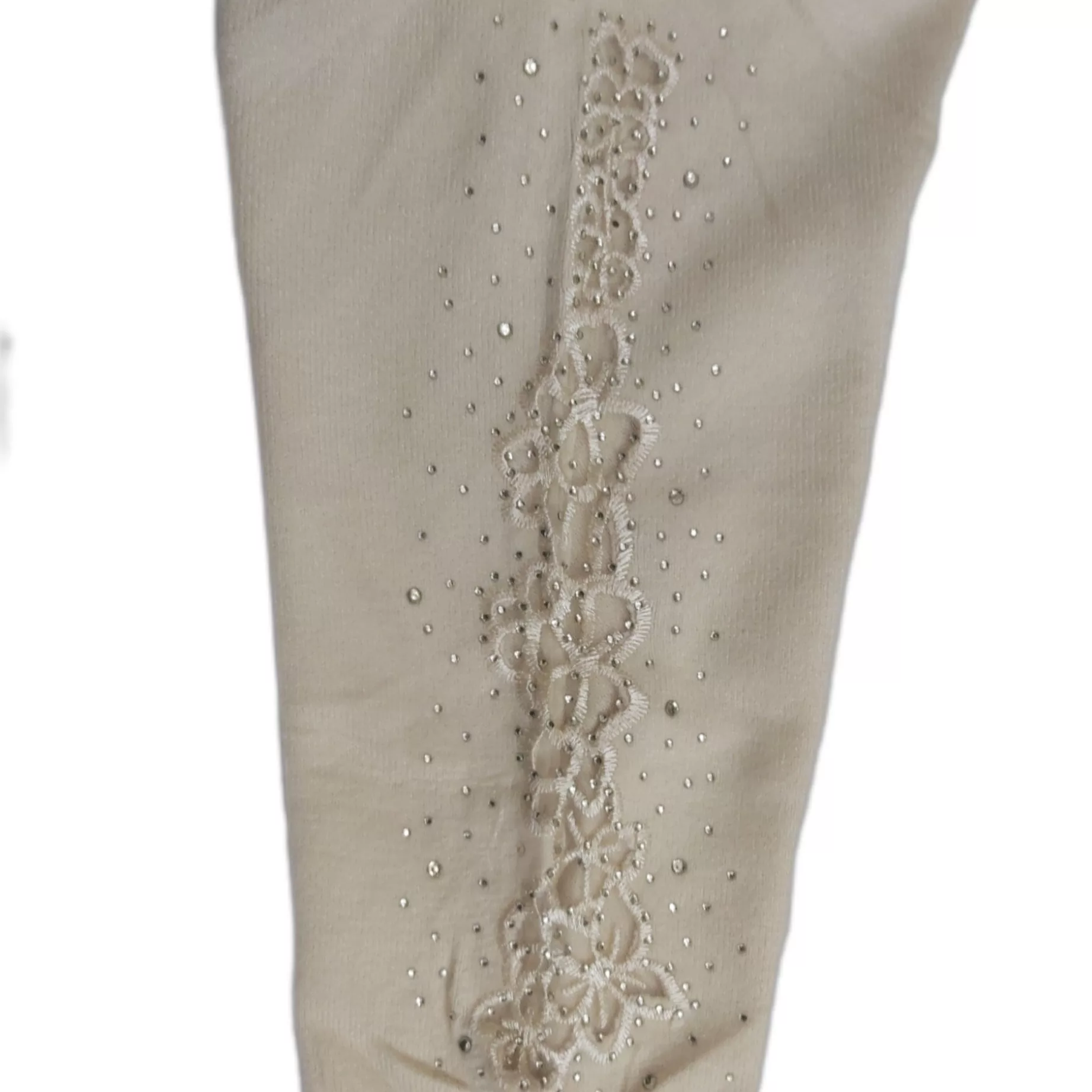 پلیور زنانه مدل گیپوری نگین دار ۸۷۸