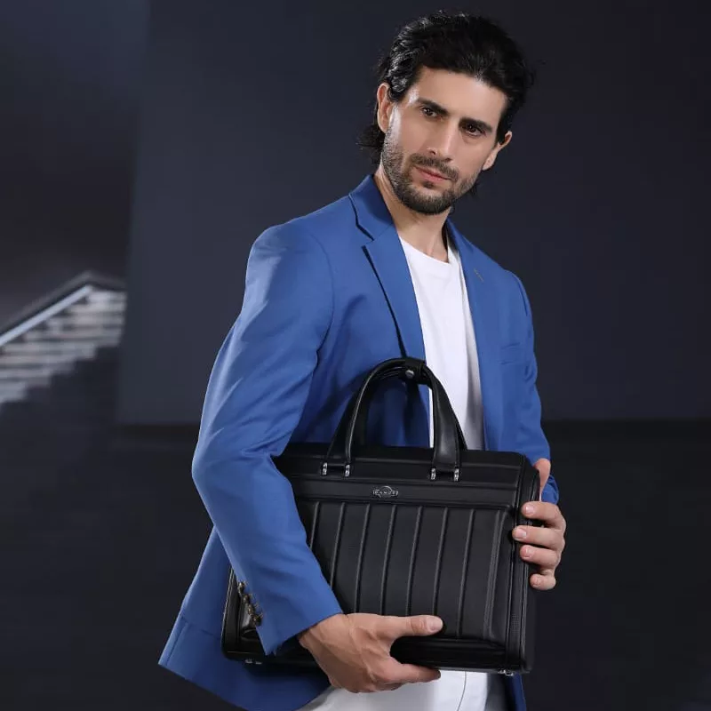 کیف دستی بنج مدل YZ350 مناسب برای لپ تاپ 15 اینچی