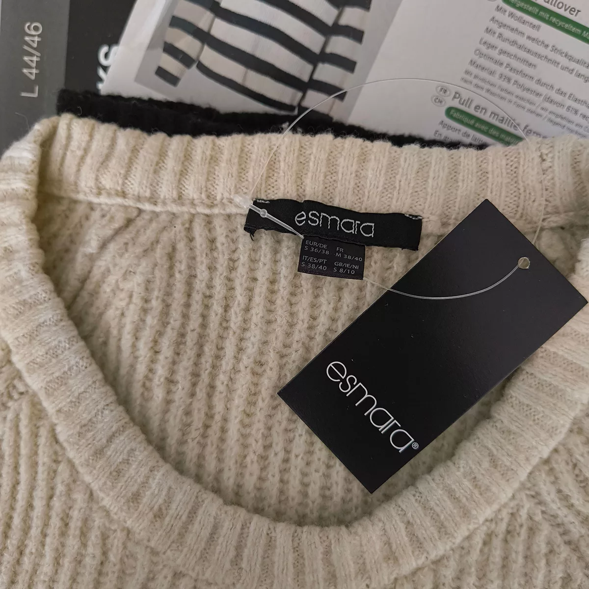 پلیور یقه گرد زنانه اسمارا مدل 20213726