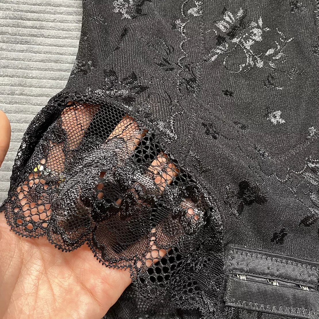 بادی زنانه مدل MISS MOLY