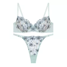 ست شورت و سوتین زنانه ژینا مدل توری طرح قاصدک کد 11483