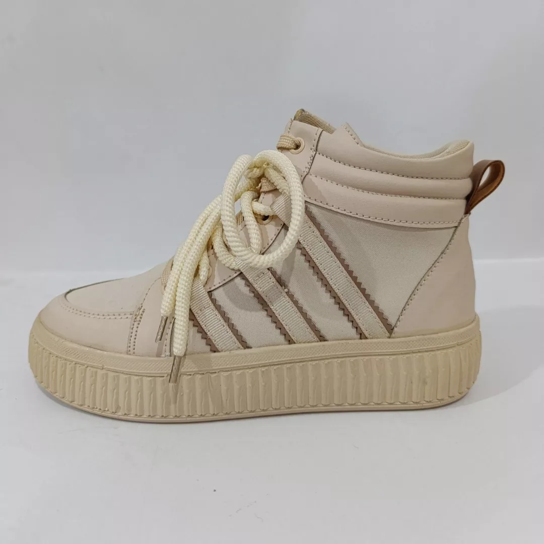 نیم بوت زنانه مدل سه خط ال استار