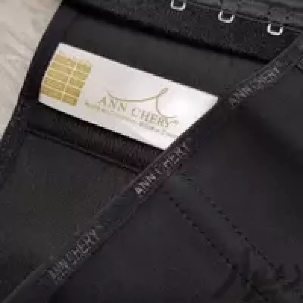 گن زنانه آن چری مدل ساعت شنی شکمی 9966