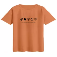 تی‌شرت  اورسایز آستین کوتاه زنانه مدل باکسی طرح قلبها کد 2 رنگ گلبهی