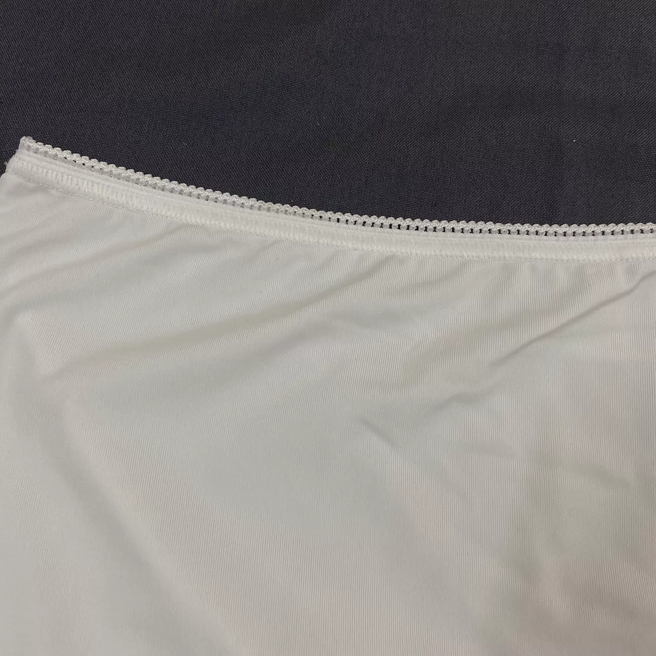 شورت زنانه اسلوگی مدل 785 رنگ سفید مجموعه 3 عددی