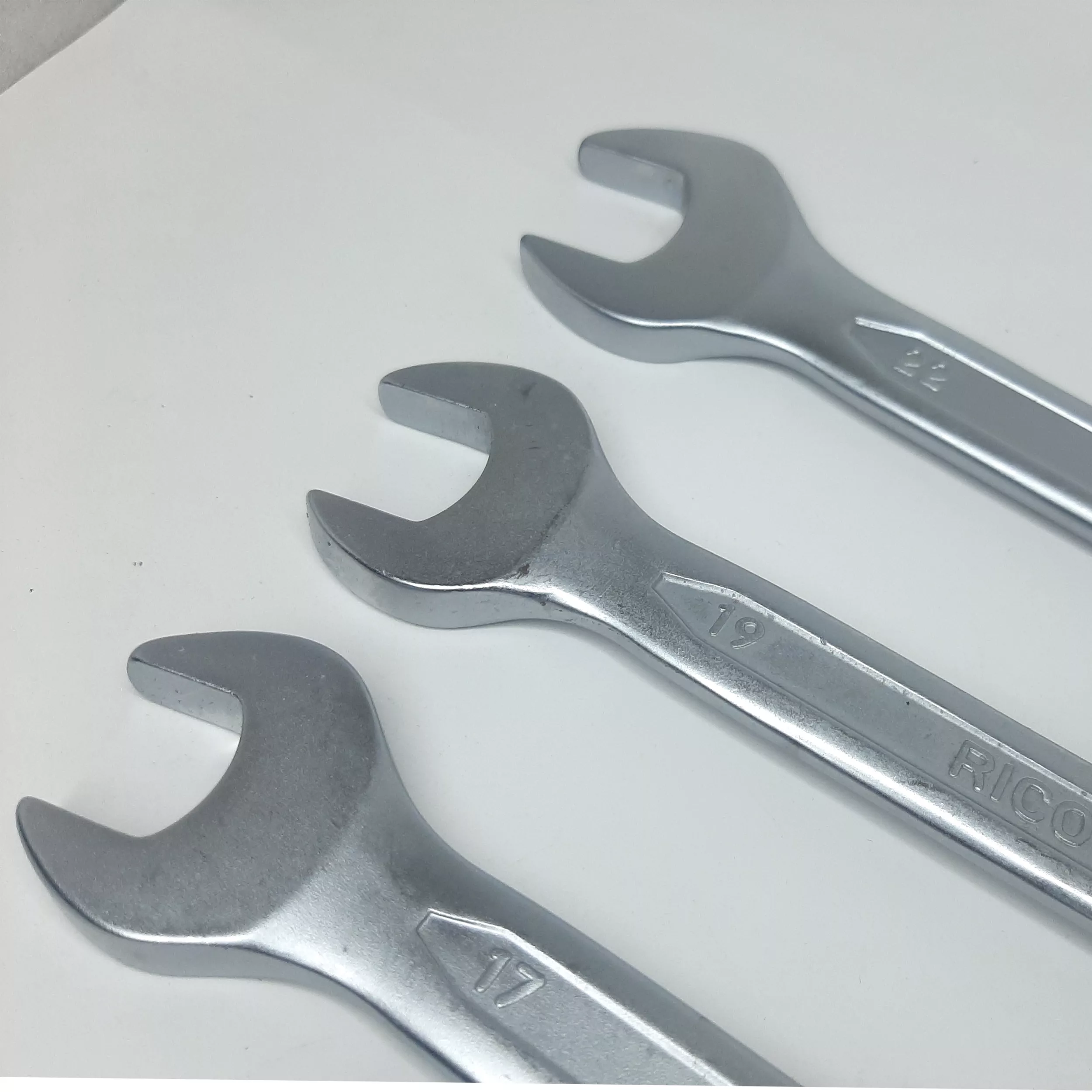 آچار یکسر تخت و یکسر رینگی ریکو تولز مدل RC6-22 مجموعه 12 عددی