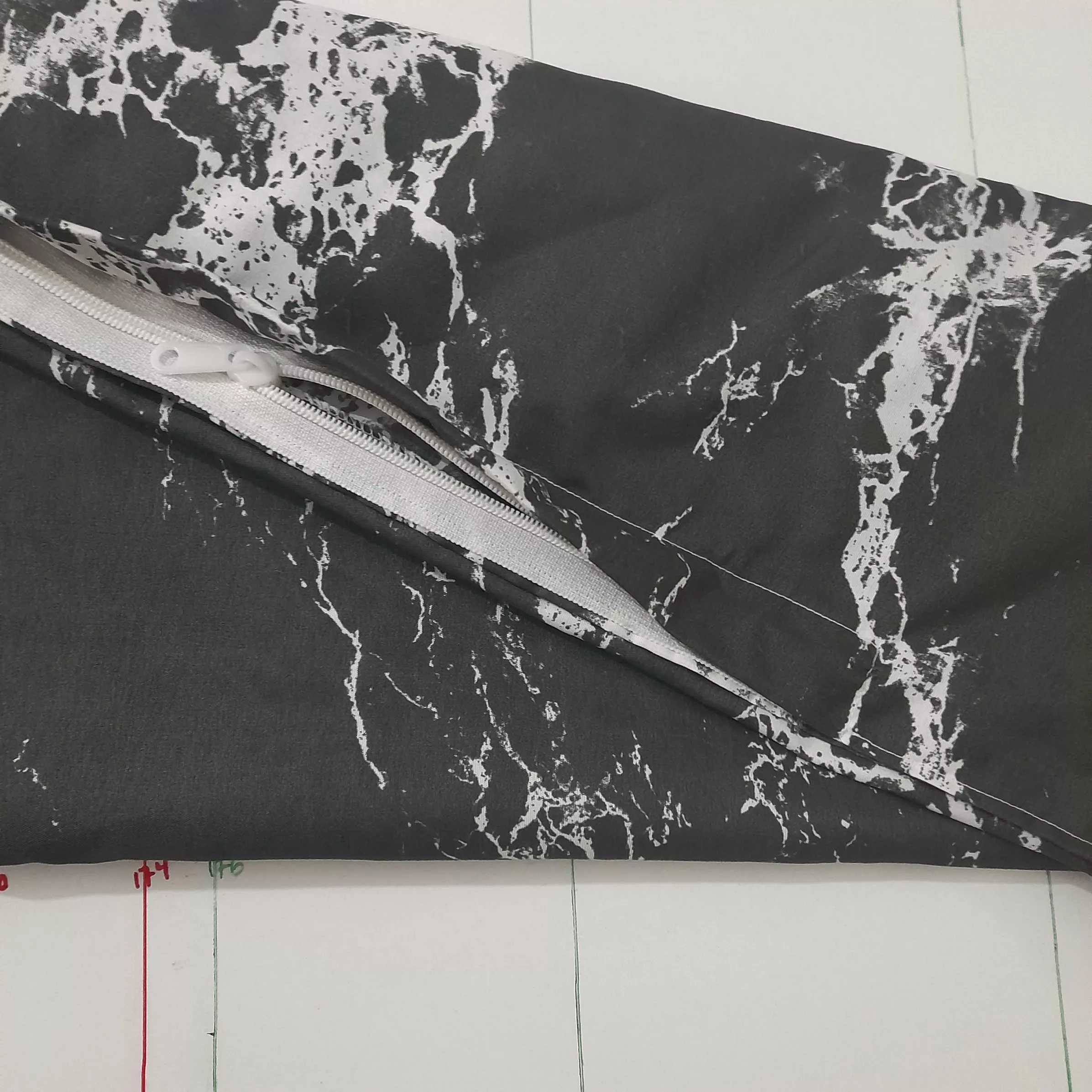 سرویس روتختی مدل ماربل niki.210.h25 کد 160 دو نفره شش تکه