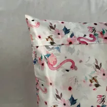 سرویس ملحفه 1 نفر 2 تکه مدل ابریشم دور کشدار طرح فلامینگو