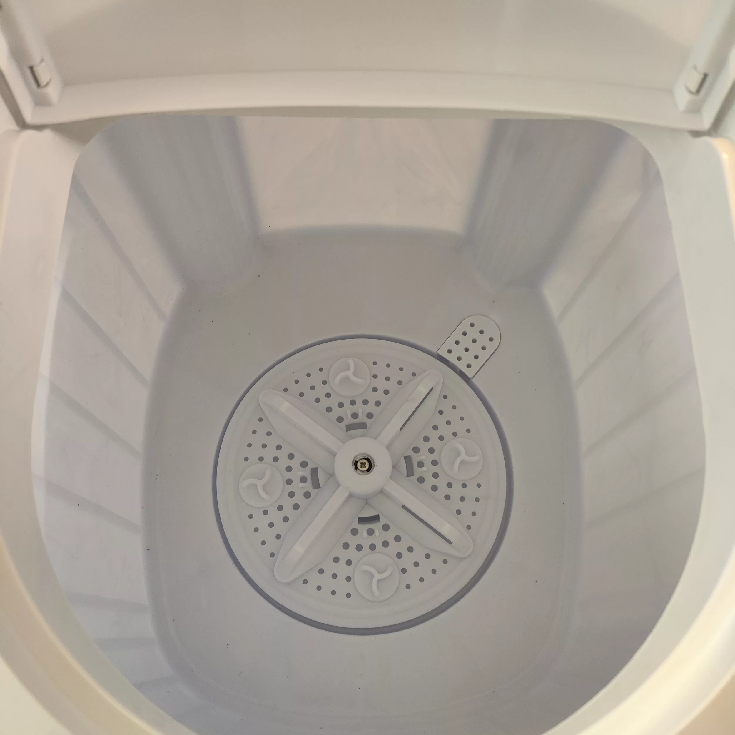 مینی‌ واش 3/5 کیلوگرم گابریلا مدل AM-5010