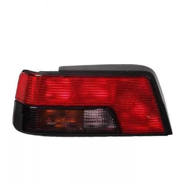 چراغ خطر عقب مدل km22 مناسب برای پژو 405 بسته 2عددی