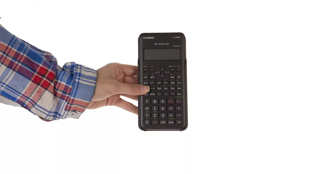 ماشین حساب کاسیو مدل fx-82MS