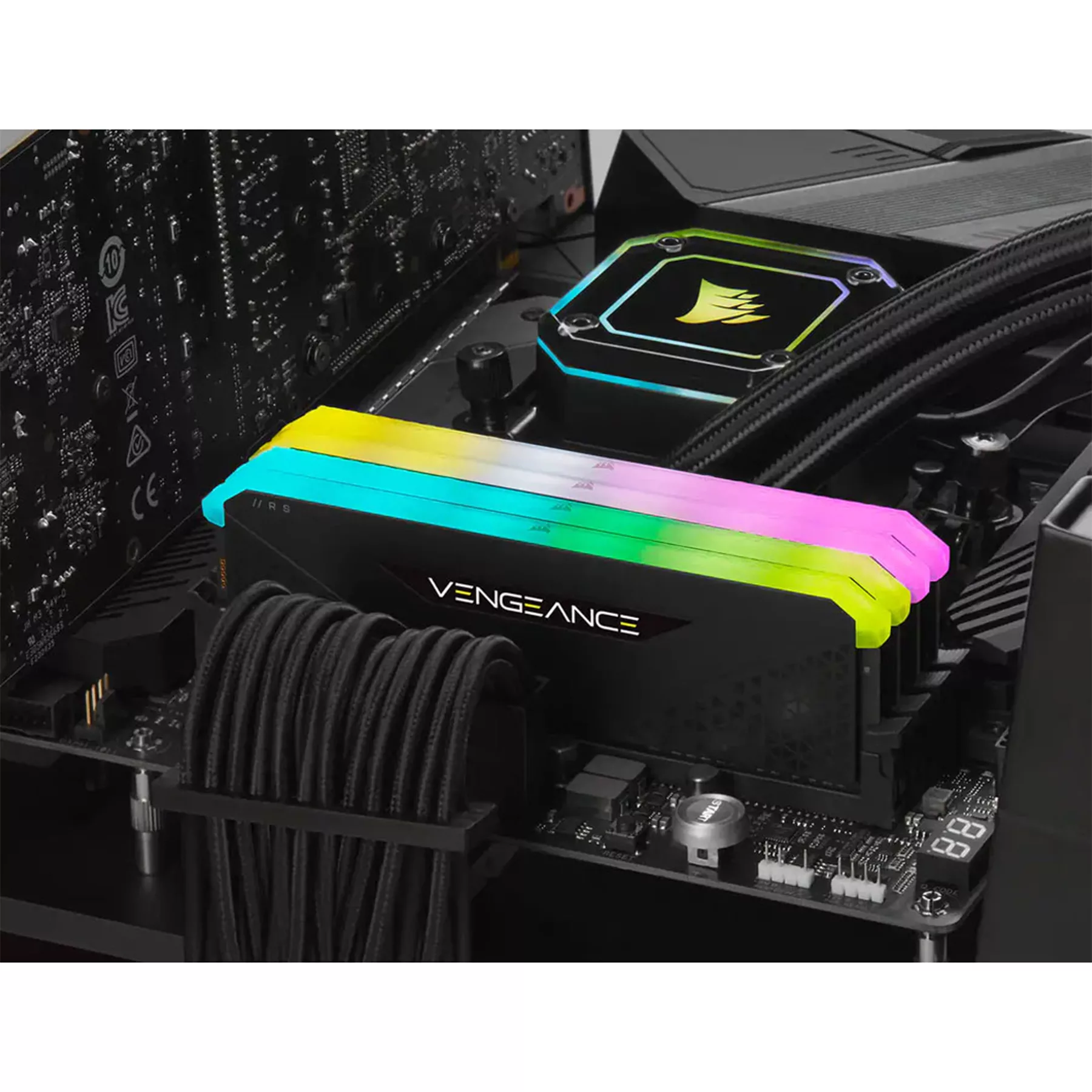 رم دسکتاپ DDR4 3600 مگاهرتز CL18 کورسیر مدل VENGEANCE RGB RS ظرفیت 16گیگابایت