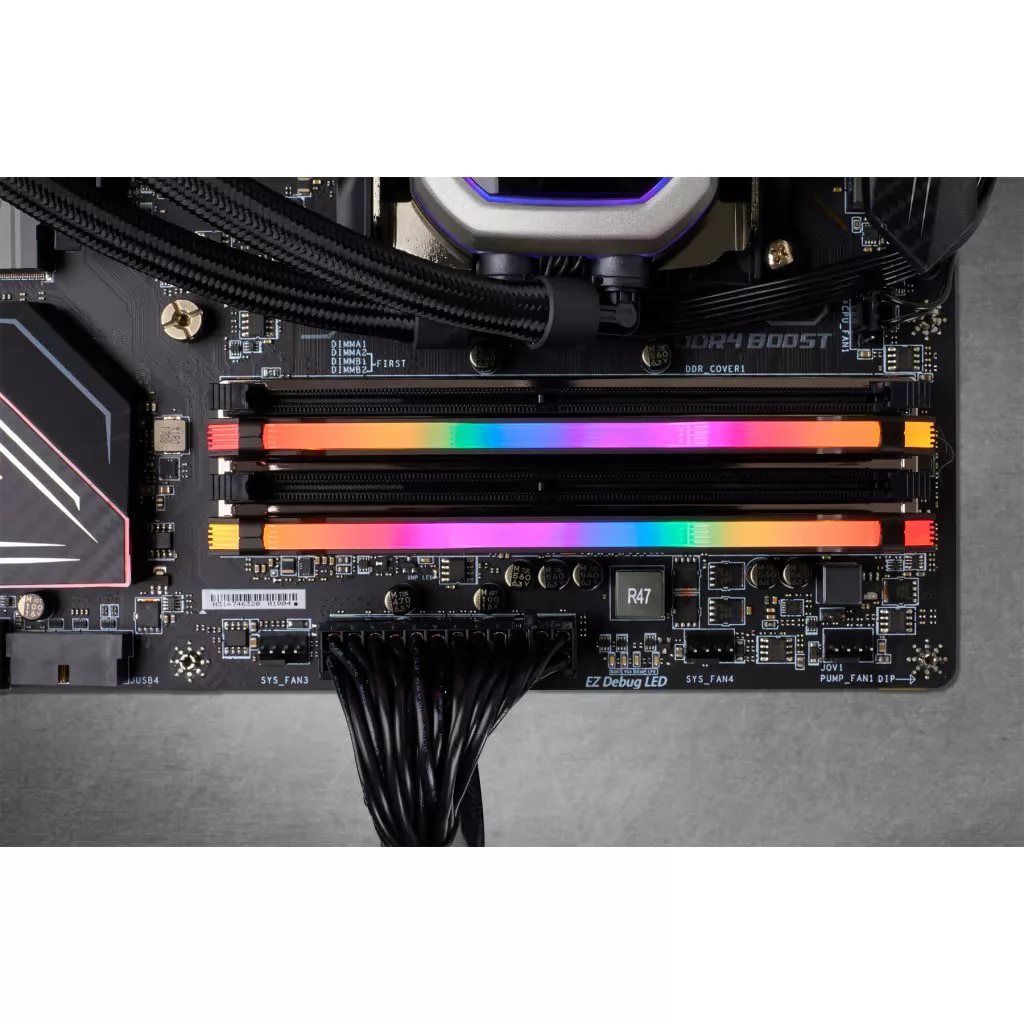 رم دسکتاپ DDR4 دو کاناله 3200 مگاهرتز CL16 کورسیر مدل VENGEANCE RGB PRO ظرفیت 16 گیگابایت
