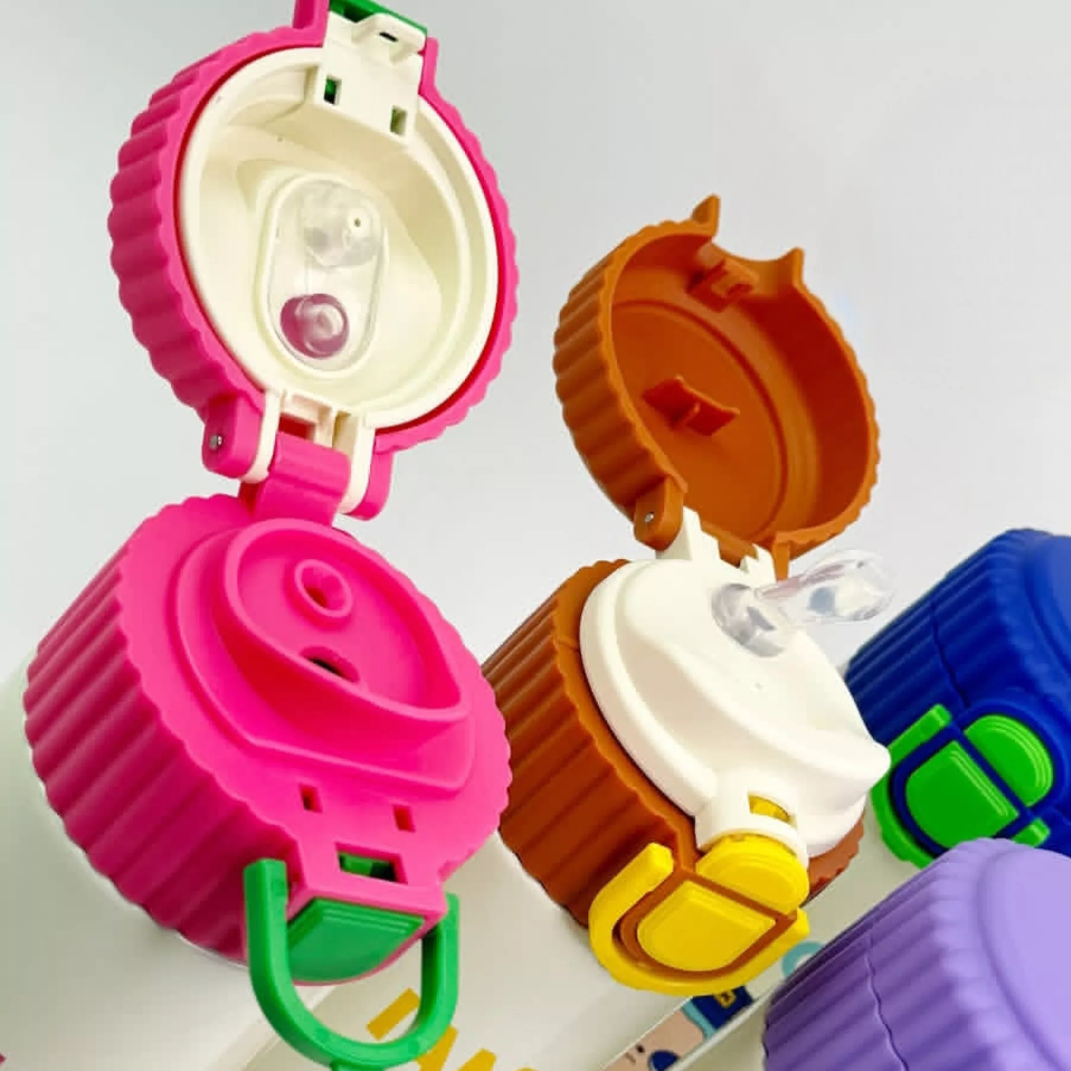 فلاسک کودک مدل دختر گنجایش 0.52 لیتر