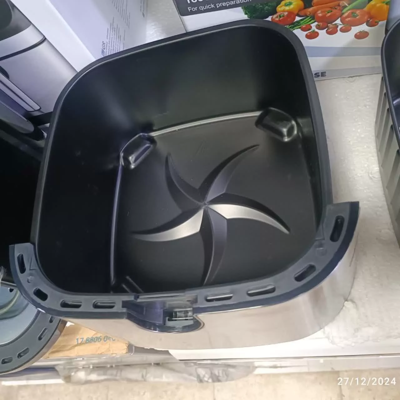 سرخکن ۸ لیتر هنریچ مدل HFR AUB881
