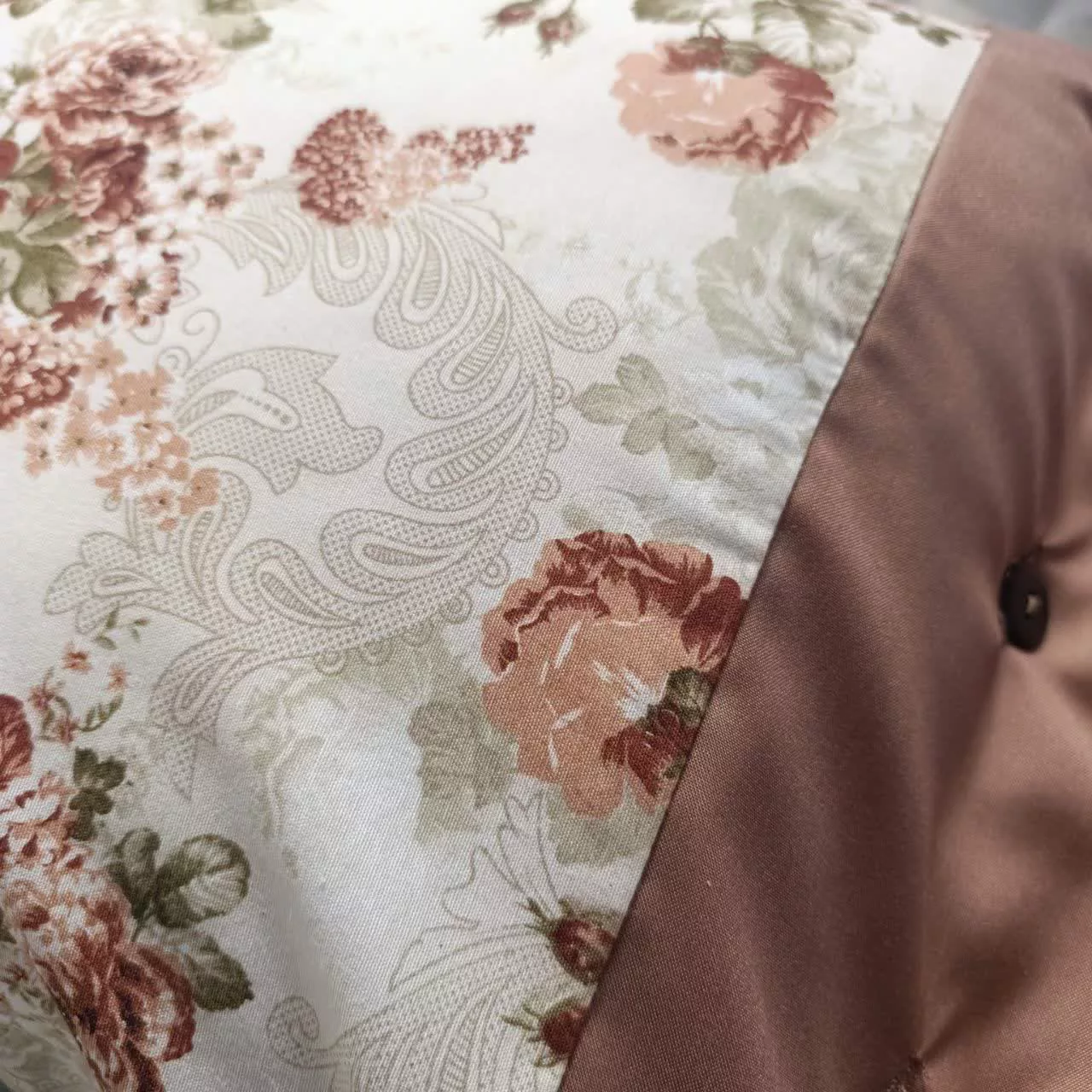 رو بالشی اسپی توره مدل دکمه ای رزیتا سایز ۵۰×۷۰ سانتی متر بسته 2 عددی