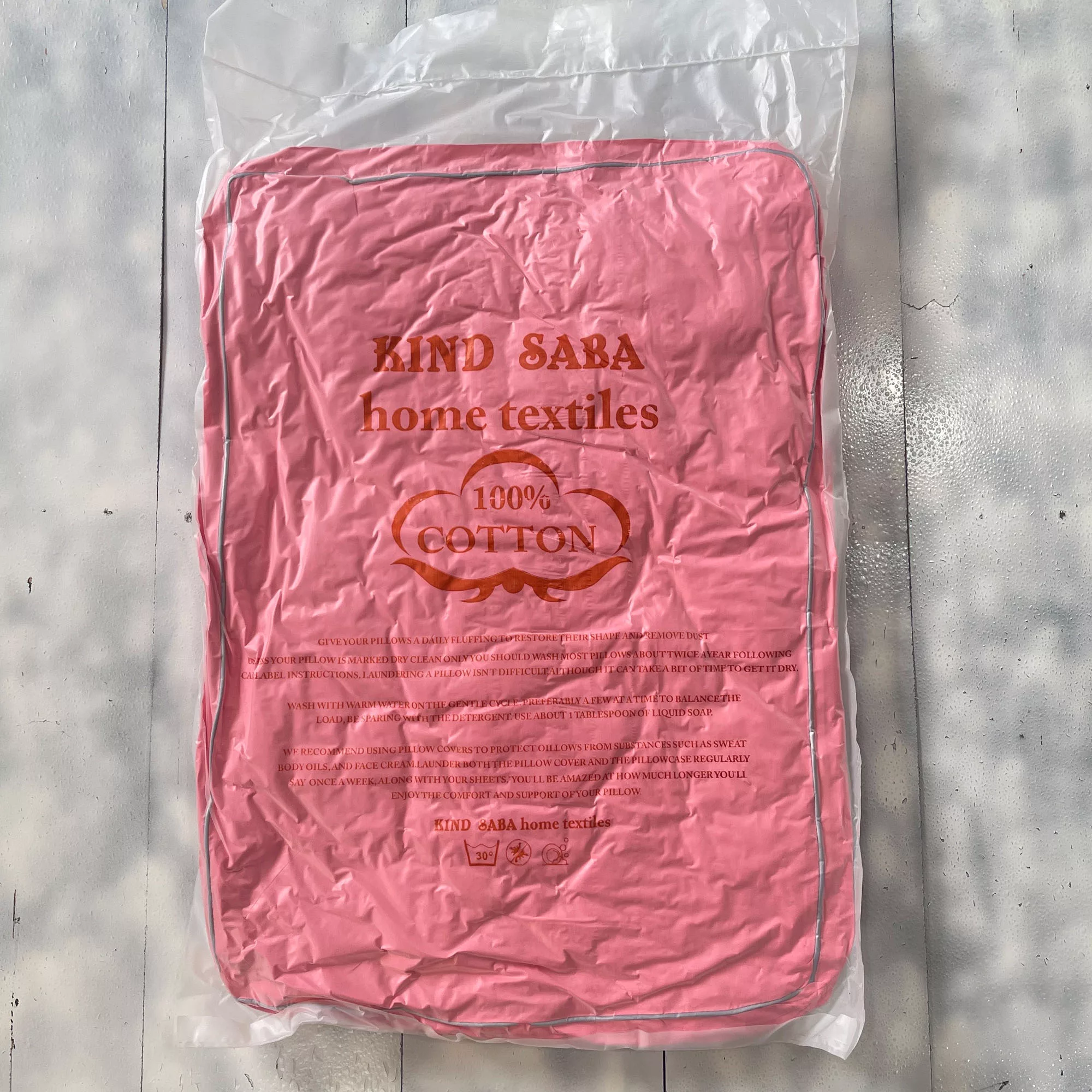 بالش مدل KIND SABA