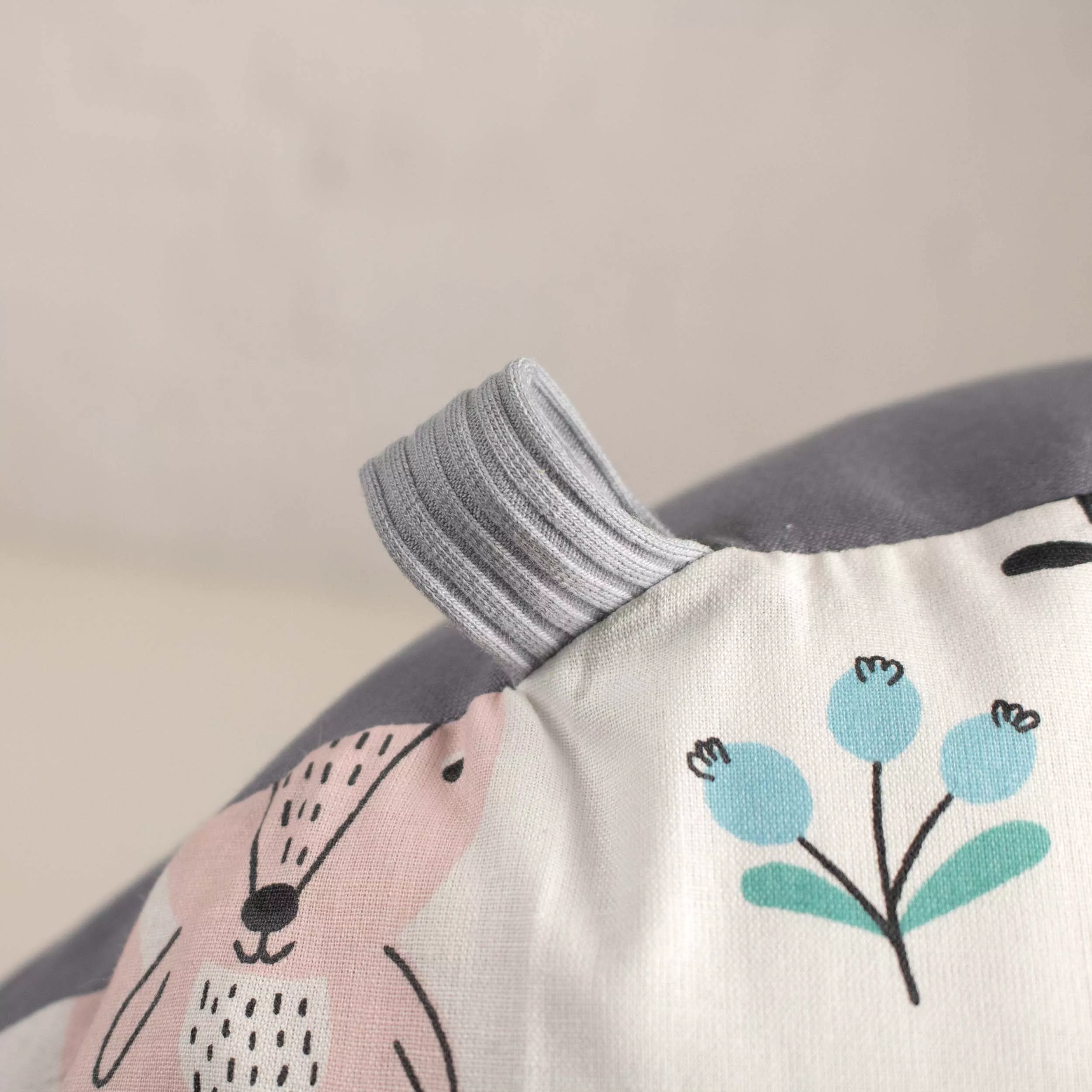 بالش شیردهی دی روحه مدل بیشه