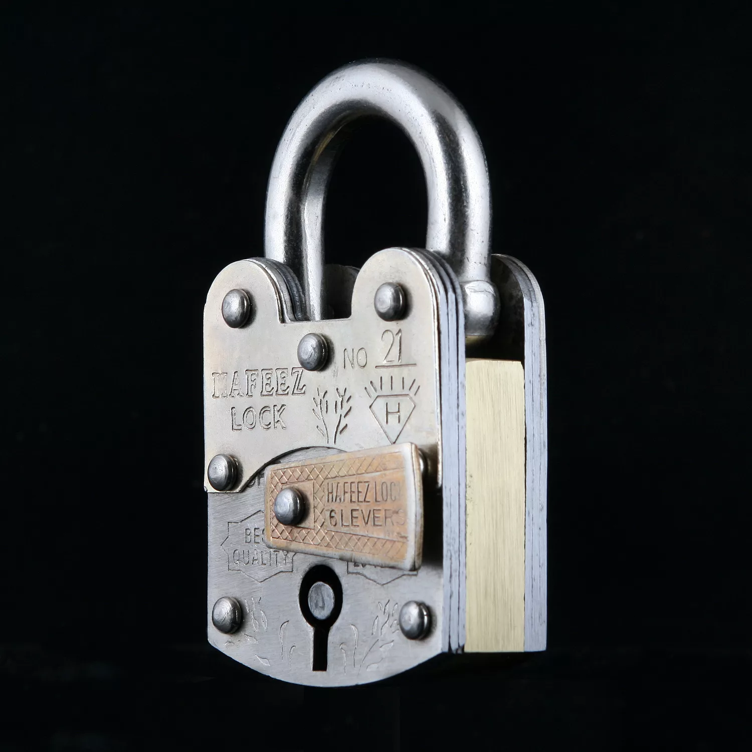 قفل آویز مدل C133