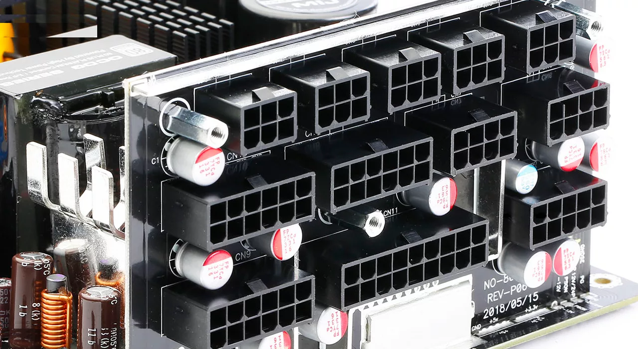 منبع تغذیه کامپیوتر گرین مدل GP1350B-OCDG