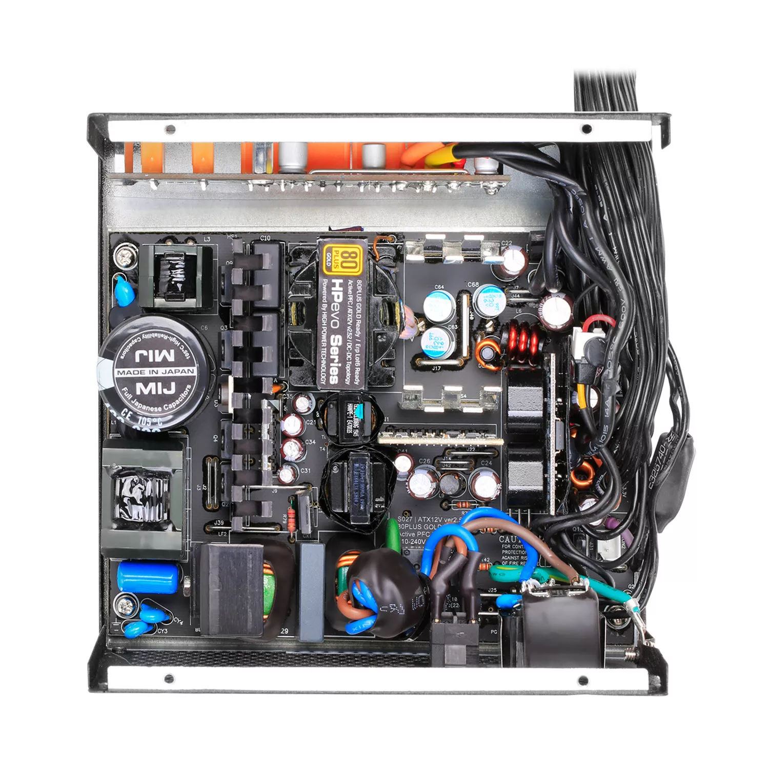منبع تغذیه گرین مدل GP700B-HP EVO