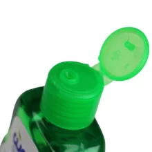 شامپو سر و بدن کودک وی کر مدل عصاره آلوئه ورا و عصاره اسطوخودوس حجم 230 میلی لیتر بسته 6 عددی