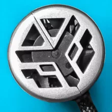 لامپ نور پایین و نور بالا چراغ جلو تک حالته بست یدک مدل یخی کد CB1300 پایه H4 مناسب برای پراید ۱۳۱ ، ۱۴۱ ، ۱۵۱ بسته ۲ عددی