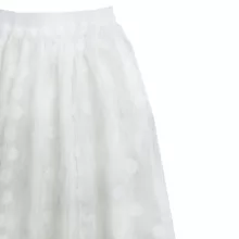 دامن چین‌دار زنانه مدل توری بابونه رنگ سفید