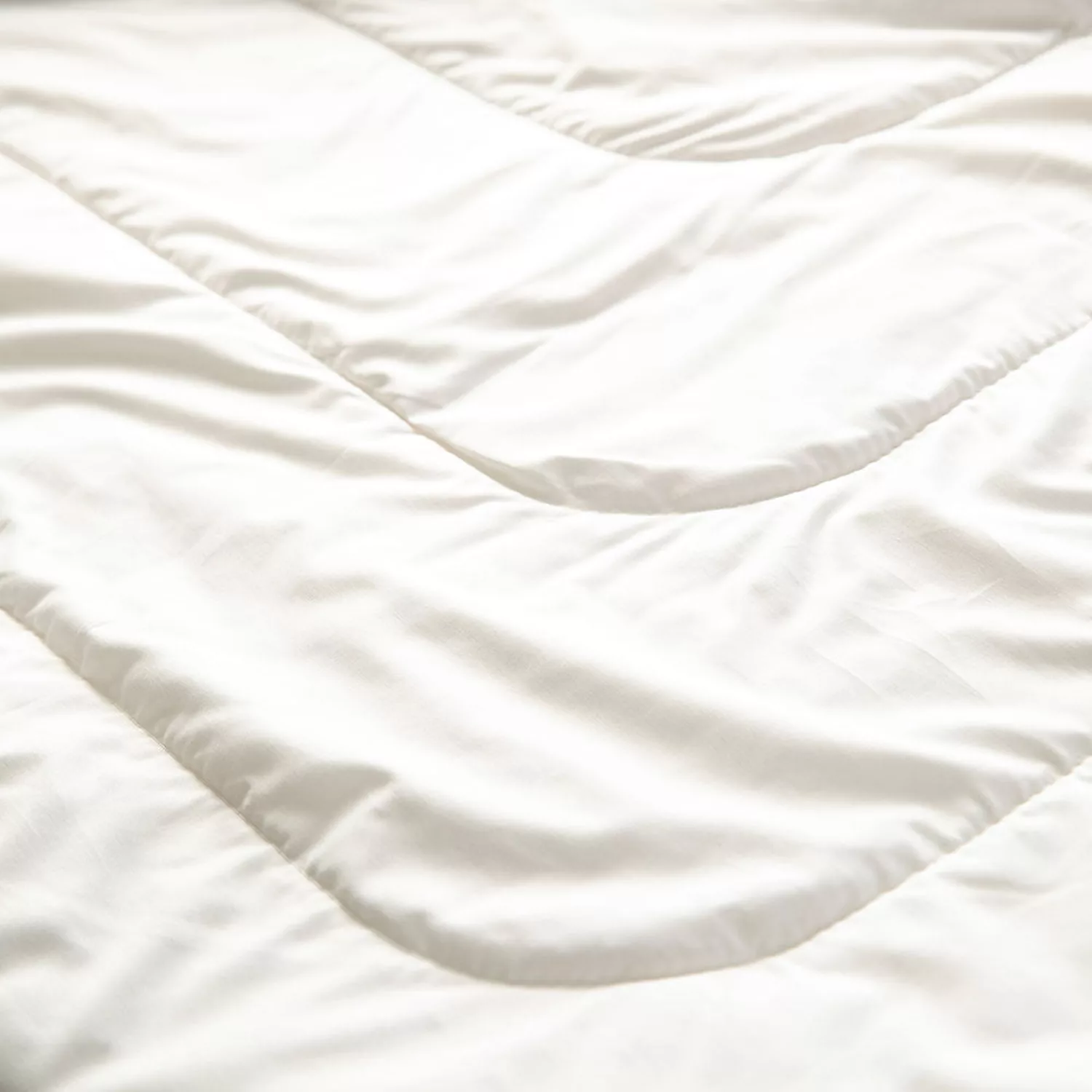 لحاف سندس مدل لاله کد F1023 دونفره سایز 200x220 سانتی متر