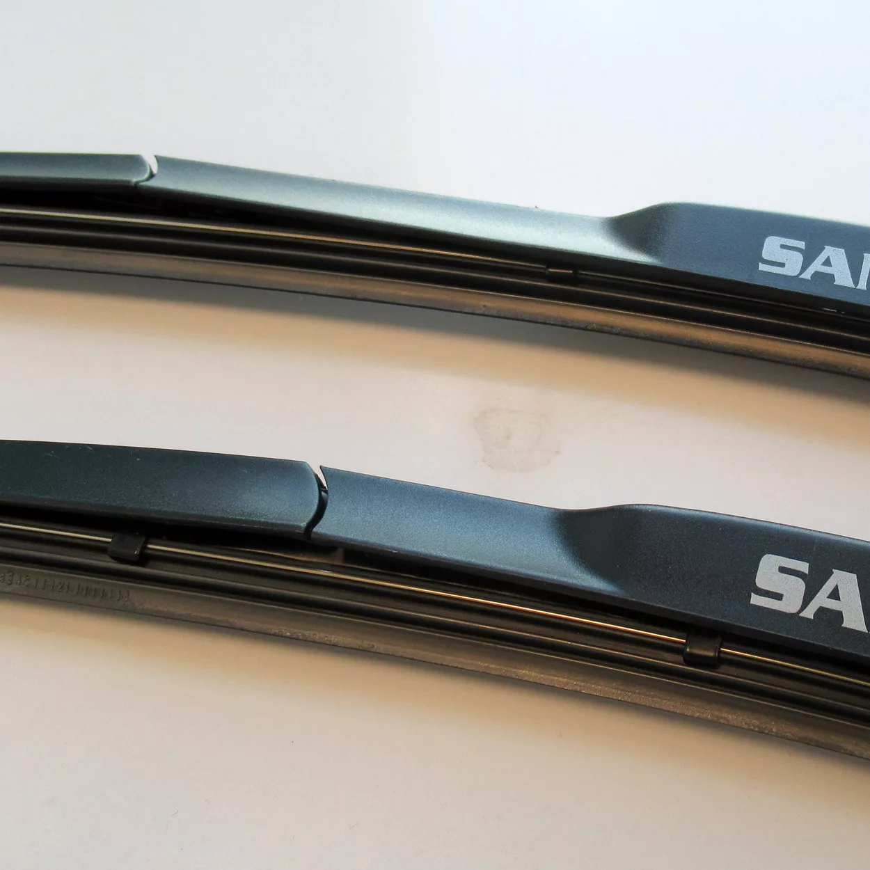 تیغه برف پاک کن ساما مدل هیبرید مناسب برای پژو 206 بسته دو عددی