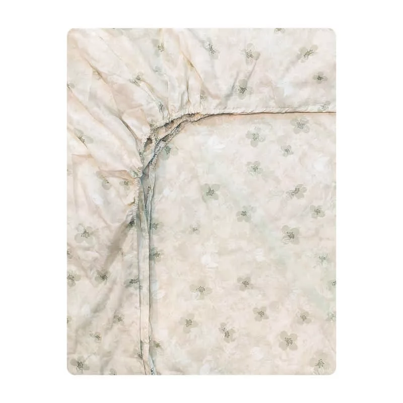 ملحفه آدنو مدل بابونه کد IR158 دو نفره سایز 180x200 سانتی متر