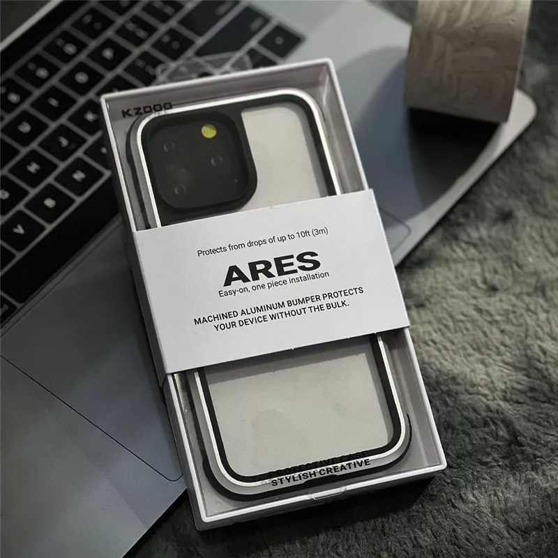 کاور کی-زد دو مدل Ares مناسب برای گوشی موبایل اپل iPhone 15 Pro Max